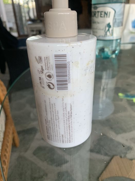 Mineral Scrub skin renewing exflolatior