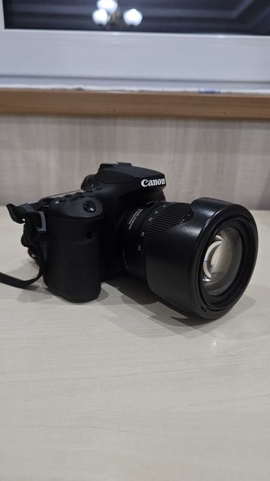 Canon 90d с объективом 18-135 nano usm