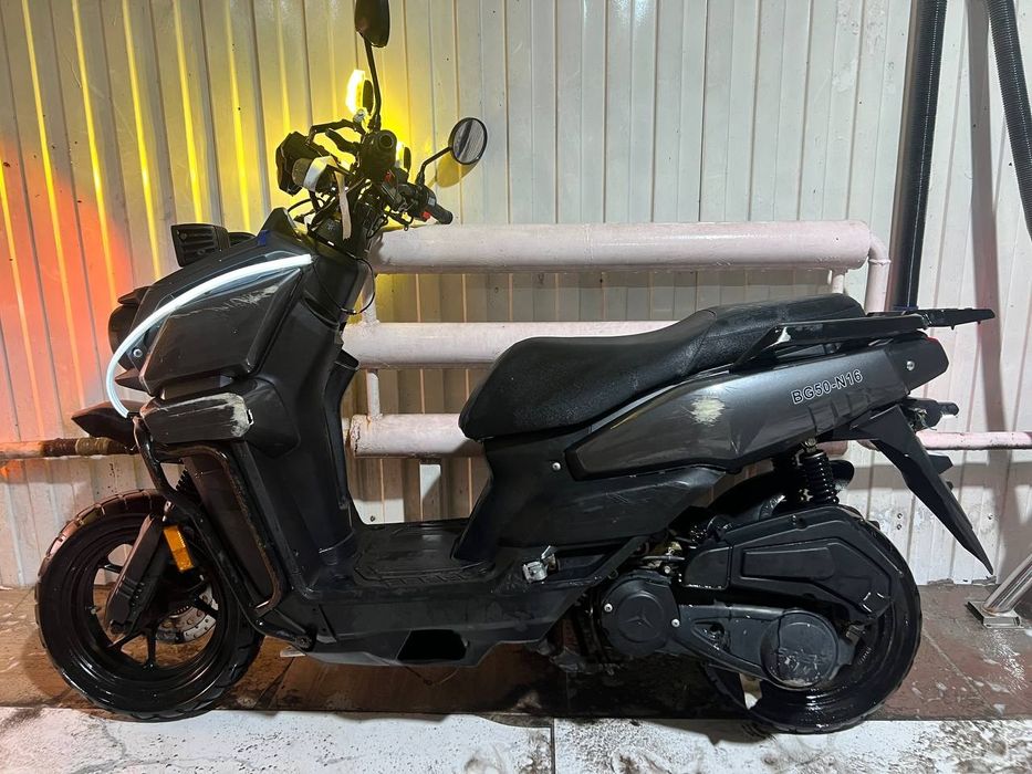 Скутер танк 150 куб