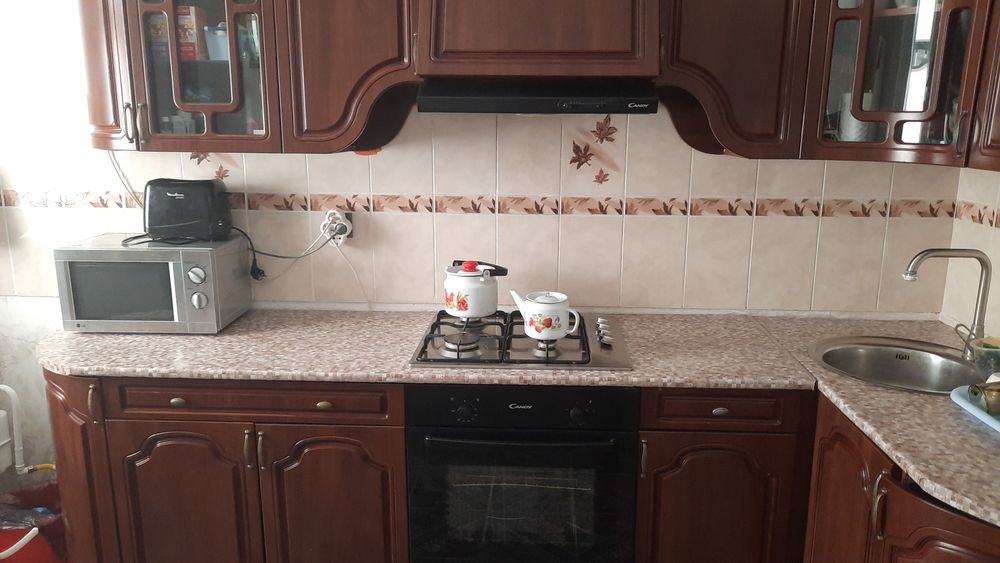 Продам бу кухонный гарнитур!