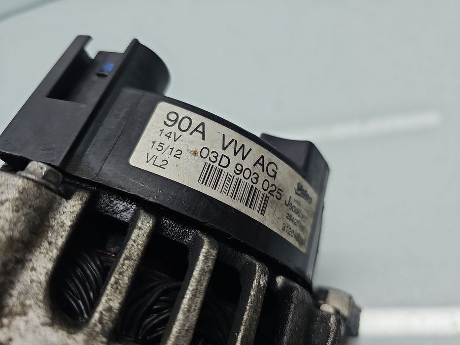 Alternator Volkswagen Polo (6R) [Fabr 2009-2016] 03D903025J 1.2 Benz C