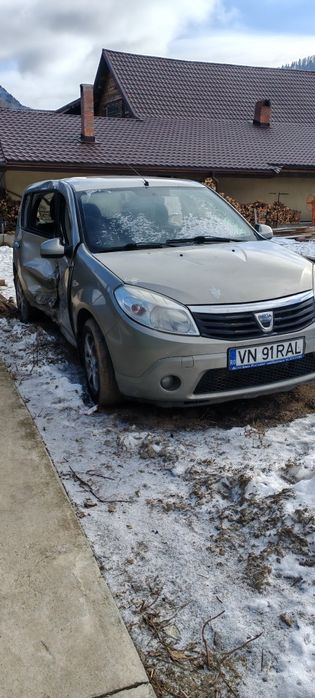 Ușor avariat, Unic proprietar de nou, AC