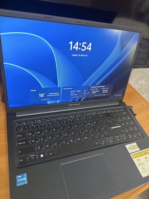 Ноутбук asus vivobook
