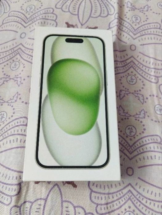 Продам айфон 15 126гб