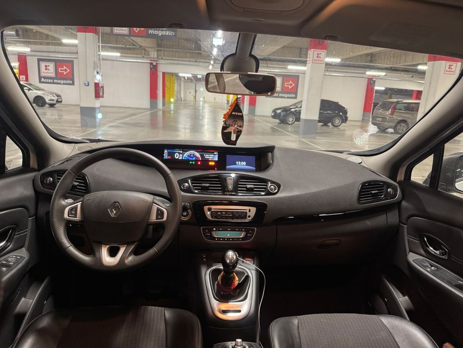 RENAULT Scenic 2013 — imagine 4