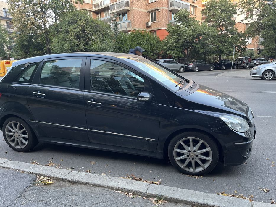 Mercedes Benz B 170