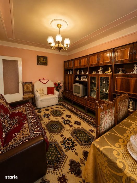 Apartament 3 camere decomandat vlaicu