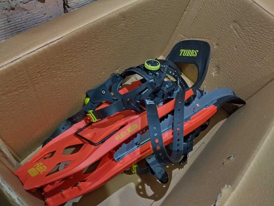 Подарявам снегоходки и щеки за ремонт (Лично предаване Варна)