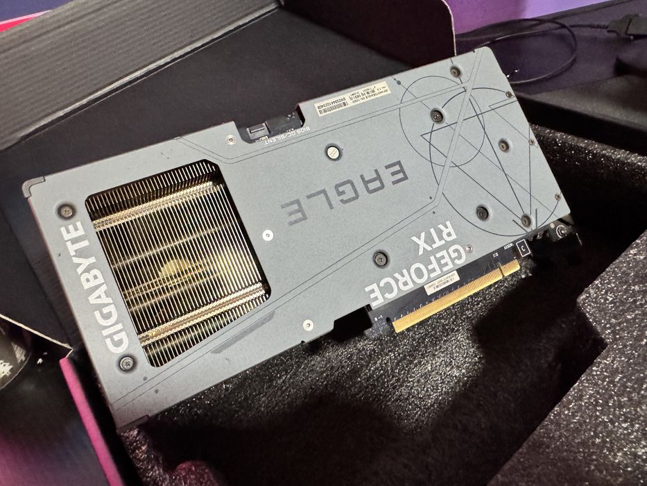 Placa video Gigabyte GeForce RTX 4070 EAGLE OC, 12GB GDDR6X, 192-bit