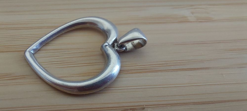 Сребърна висулка сърце