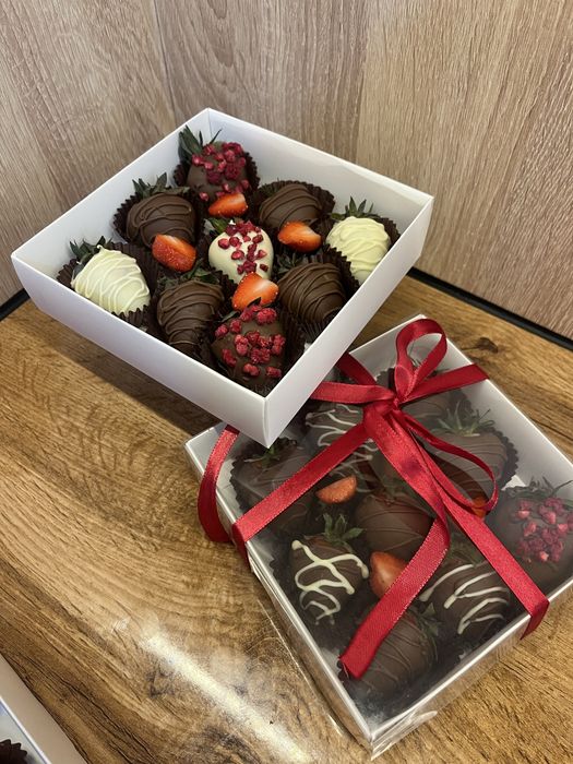 клубника в шоколаде