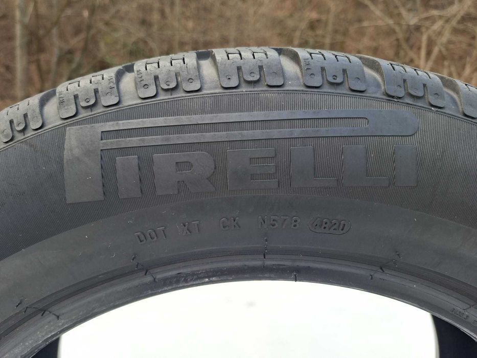 Anvelope de iarna 205/65 R17 96H Pirelli Sottozero Winter (2buc.)
