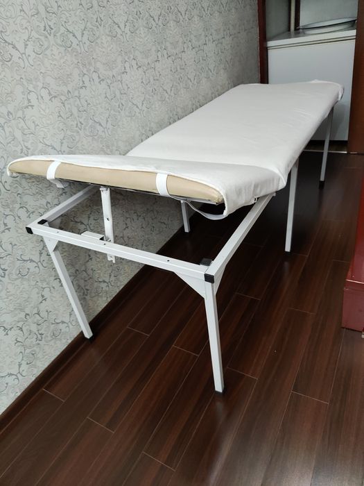 Кушетка массажная