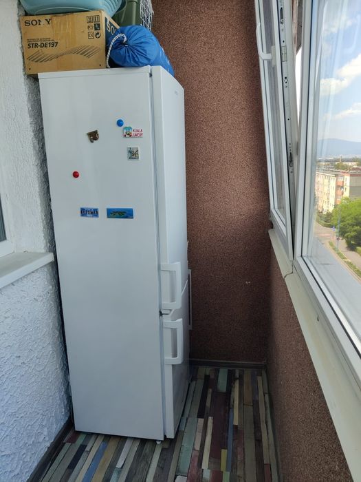 Închiriez garsoniera Cerna, Tractorul