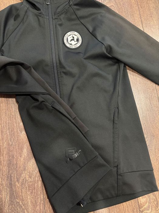 Дамски спортен екип Flair