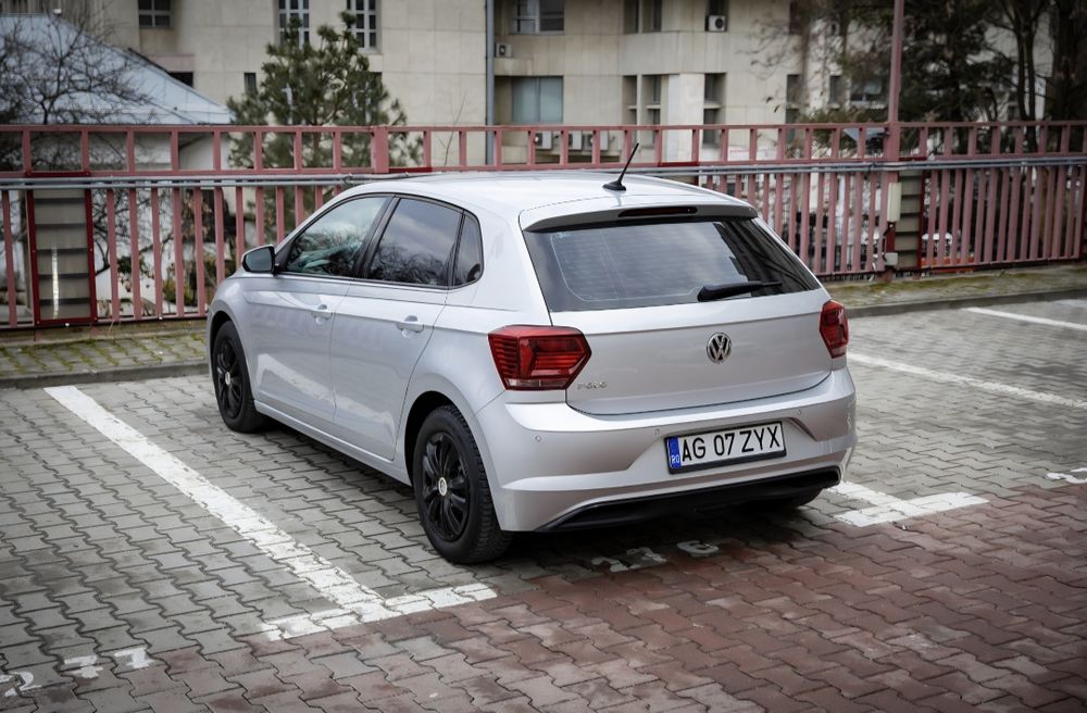 Vand Volkswagen Polo 1.6 TDI unic Proprietar!!!!