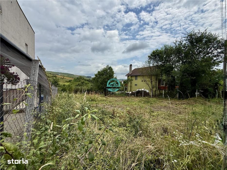 Teren de vanzare, suprafata 900 mp, in Livezeni