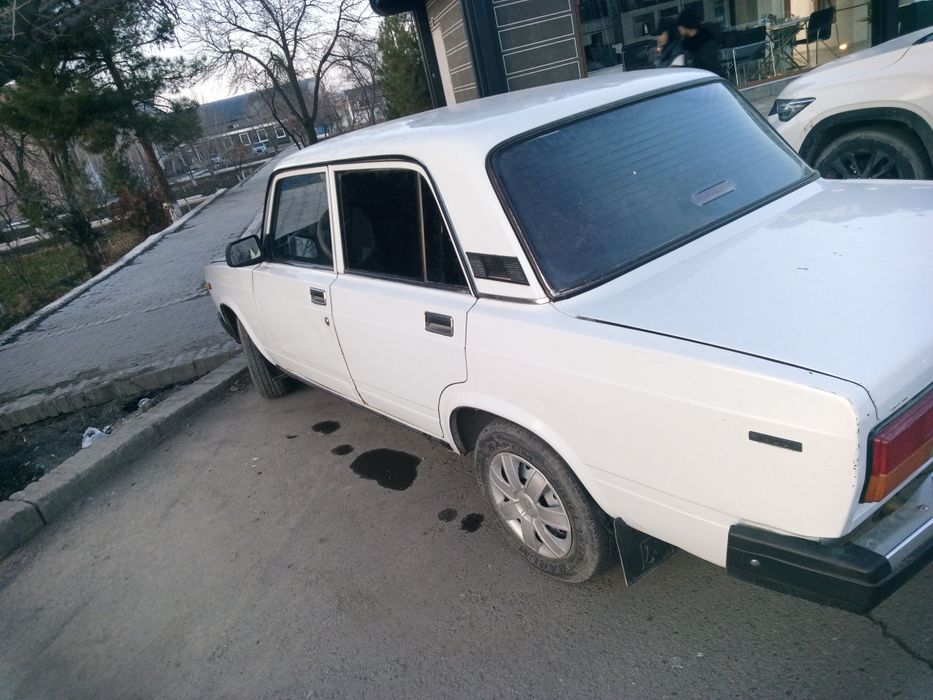 Срочно продаю авто , состояние отличное, полностью на ходу, бензин газ