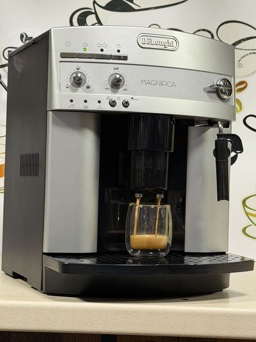 Кафемашина кафе автомат delonghi magnifica с гаранция