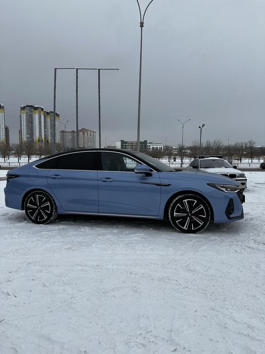 Продам chery arizzo 8