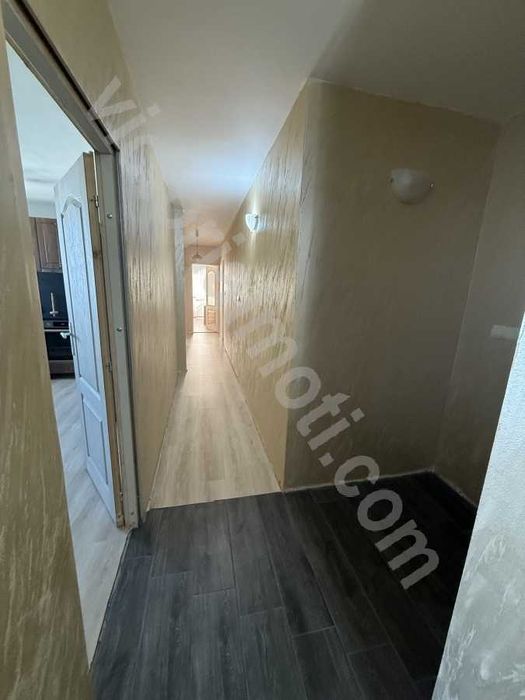 Продава се Тристаен апартамент в Велико Търново, Център - 75 кв.м за 1800 €/кв.м - Снимка #12