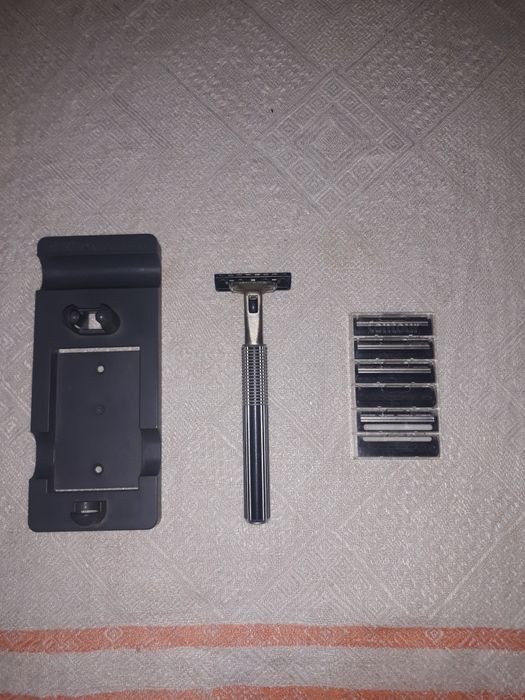 Станок для бритья Gillete Countour Plus