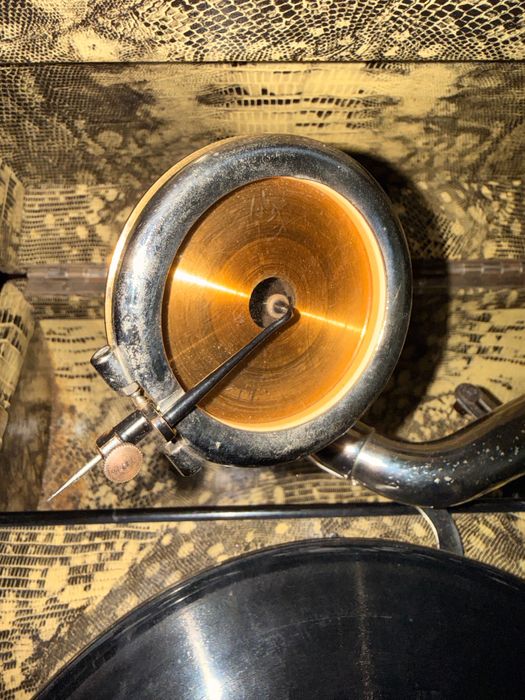 Уникален антикварен грамофон Triumphon (1930г.) - Луксозен Зми