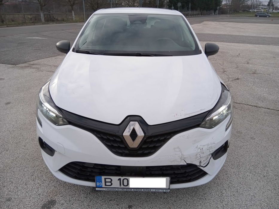 Renault Clio V 1.0 TCe 2021 avariat usor