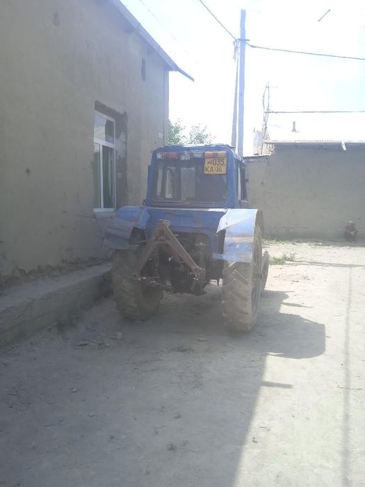 Emtz 80 traktori