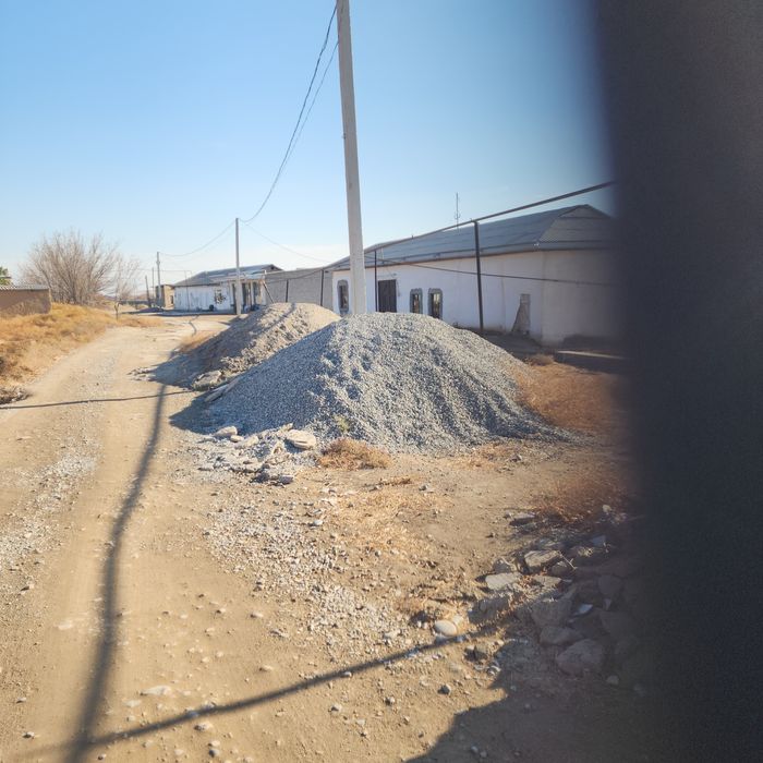 Yer sotiladi 12 sotix