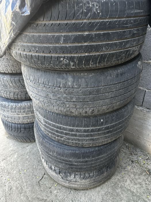 Продам Резину уокохама на 17