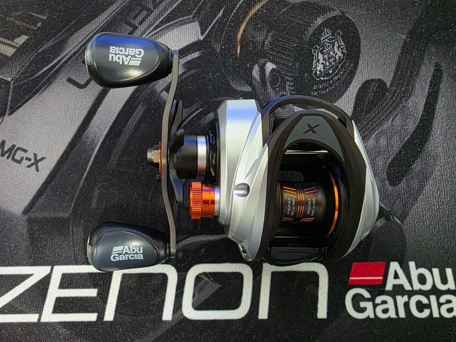 Чисто нов Abu Garcia Revo X 5 XLP-L мултипликатор
