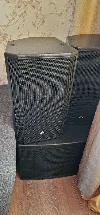 Boxe si subwoofer Axiom