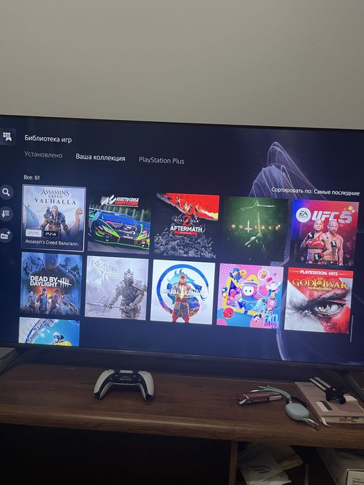 PS 5 slim, 2 джойстика