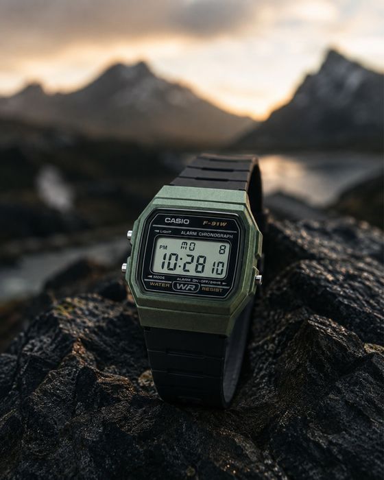 Casio F-91W — классические электронные часы оригинал