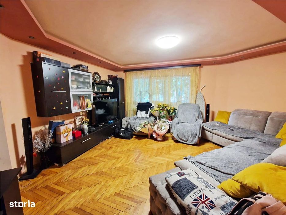 Soarelui - 3 Cam - 2 Bai - Ct Proprie - Etaj 1 - Boxa — fotografia 1
