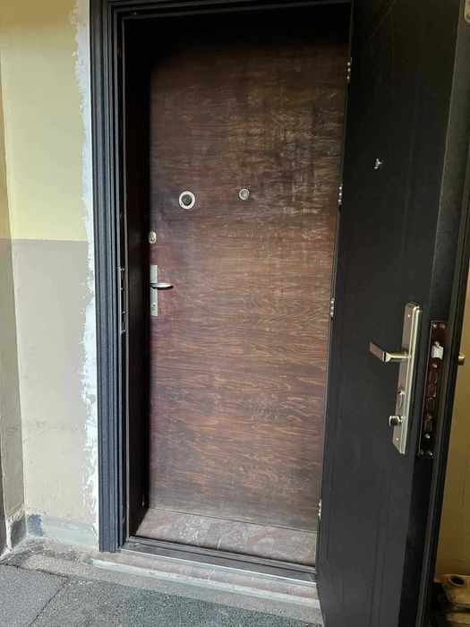 Дава се под наем Тристаен апартамент в София, Център - 65 кв.м за 598.23 € - Снимка #15