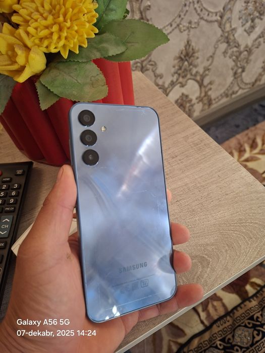 Samsung A15 xolati tiniq ishlashi chotki karobka dakument bor