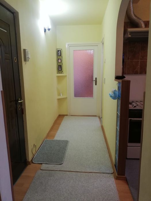 Inchiriez Apartament 2 Camere Dimbu Pietros