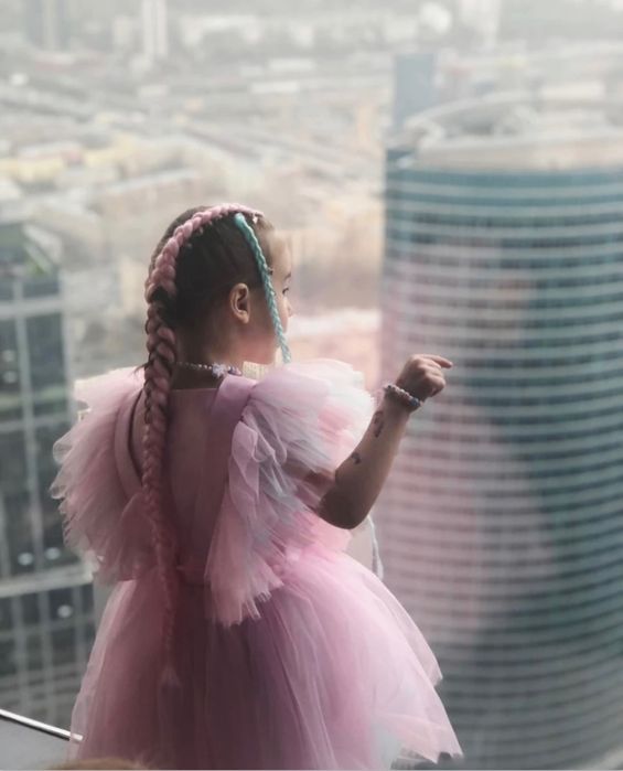 Нарядное платье для девочек на прокат на продажу