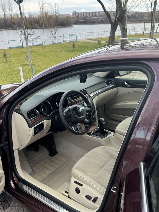 Skoda Superb II 2010