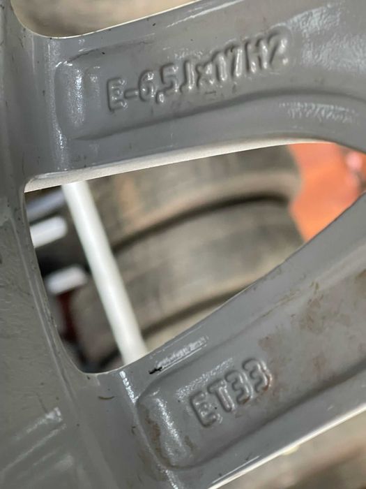 Set jante aliaj R17 originale Audi Q3 2011-2017 cu anvelope de vara
