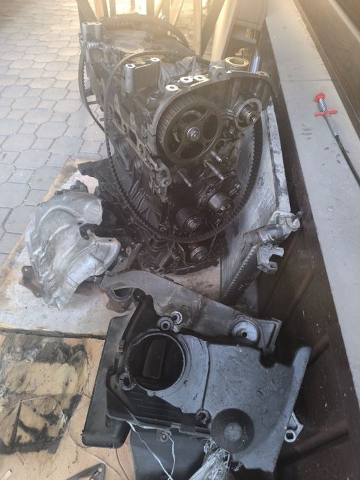 Продам двигатель на Рено Дастер