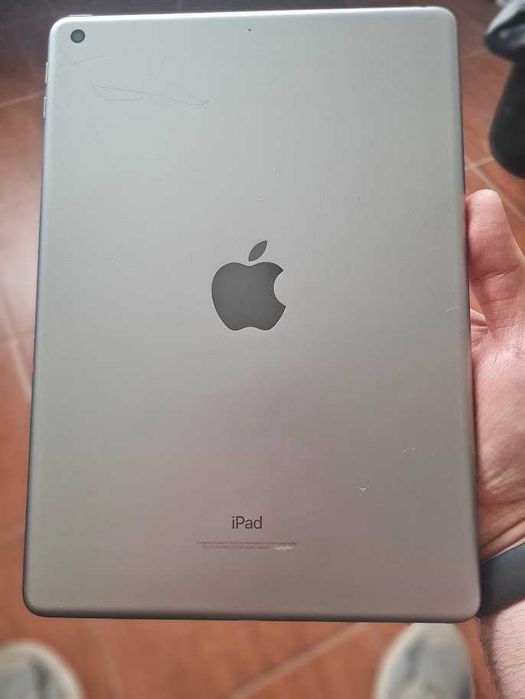 iPAD 6 - 32gb - 100% baterie - ios 17