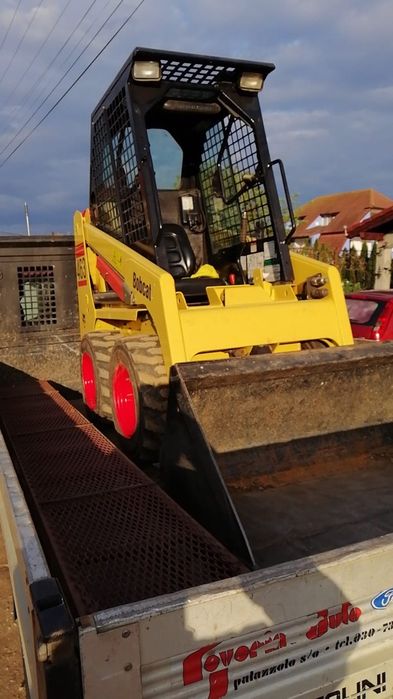 Prestări servicii cu miniexcavator