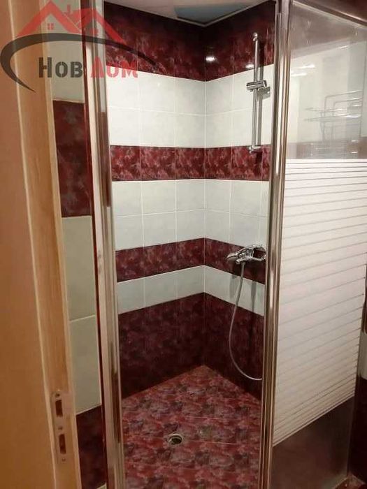 Дава се под наем Двустаен апартамент в Велико Търново, Център - 75 кв.м за 357 € - Снимка #11