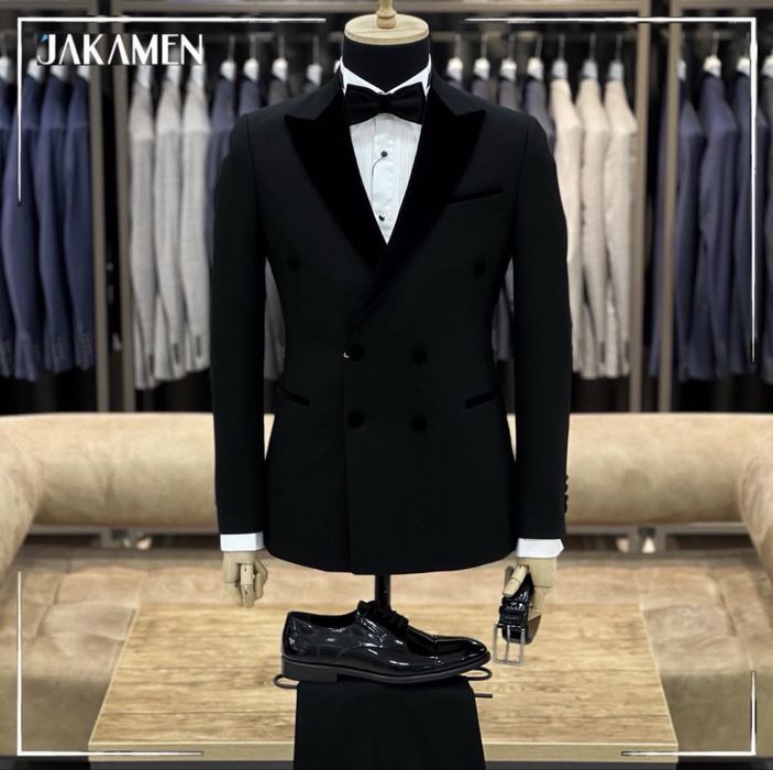 Продается Smoking от JAKAMEN  Смокинг + Рубашка + Туфли!
