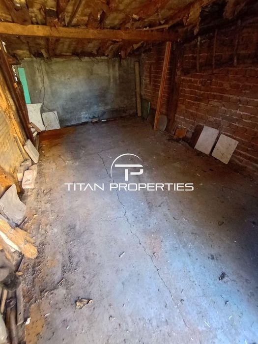 Продава се Тристаен апартамент в Бургас, Център - 81 кв.м за 2692 €/кв.м - Снимка #11