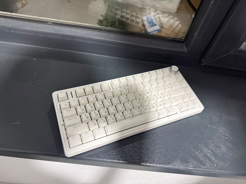 Aula F75 клавиатура