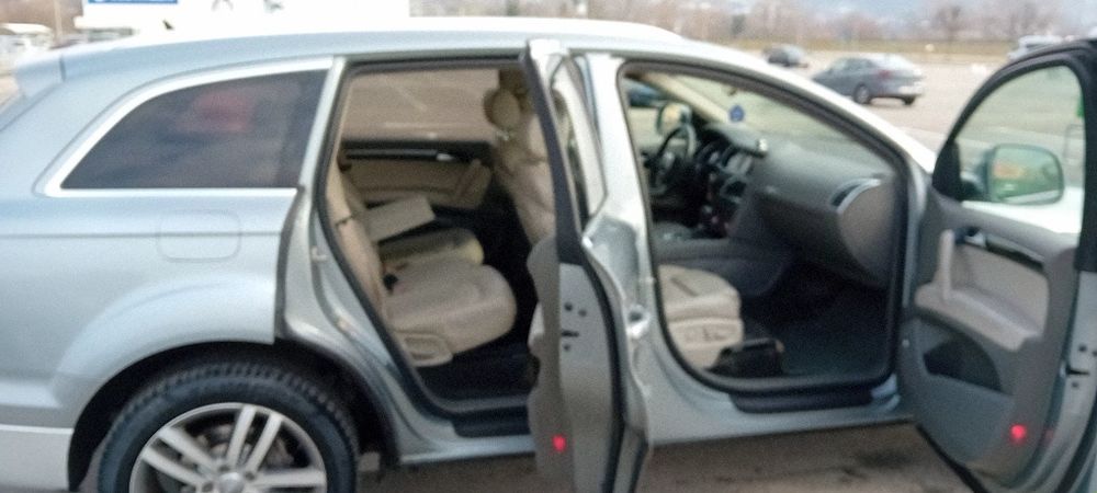 Audi Q7 3.0Tdi/ adus recent